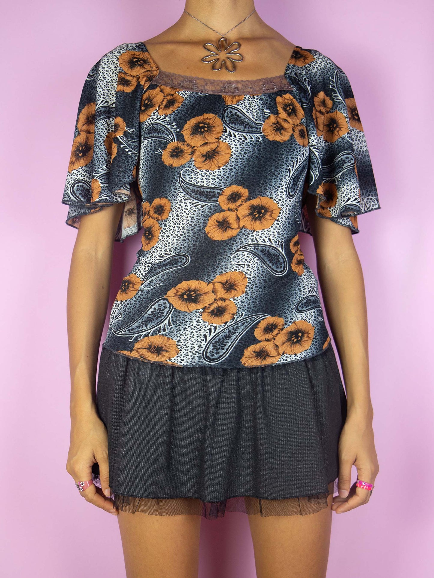 The Vintage Y2K Boho Floral Mesh Top is a gray brown and white abstract floral print mesh short sleeve t-shirt. Super cute bohemian summer blouse circa 2000's.