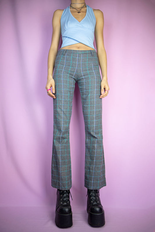The Vintage Y2K Gray Plaid Flare Pants showcase a stylish gray and blue checkered pattern, with a side zipper closure. Elevate your look with these super cute preppy knit trousers from the 2000s.
